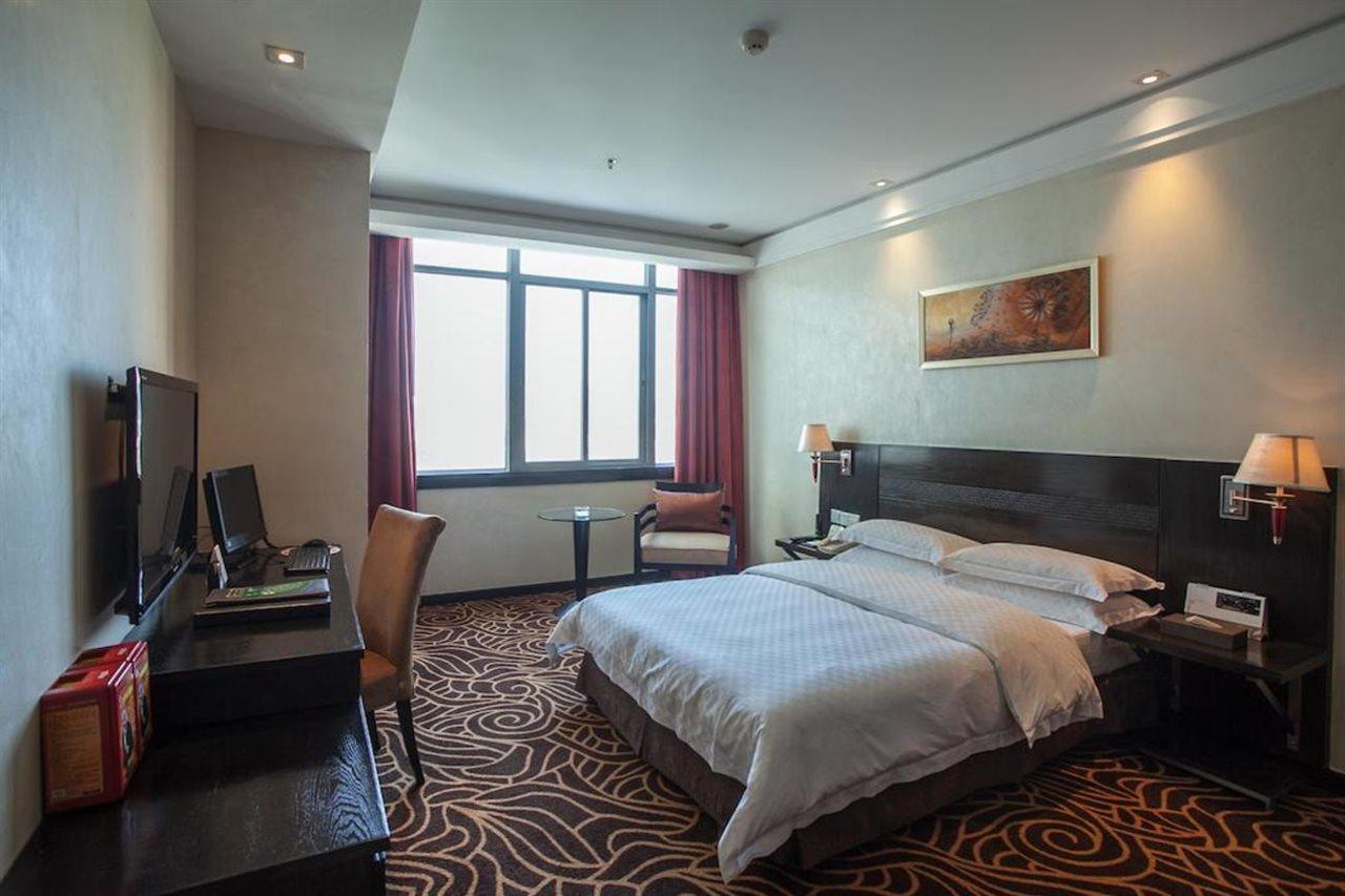 Hua Shi Hotel Guangzhou Exterior photo