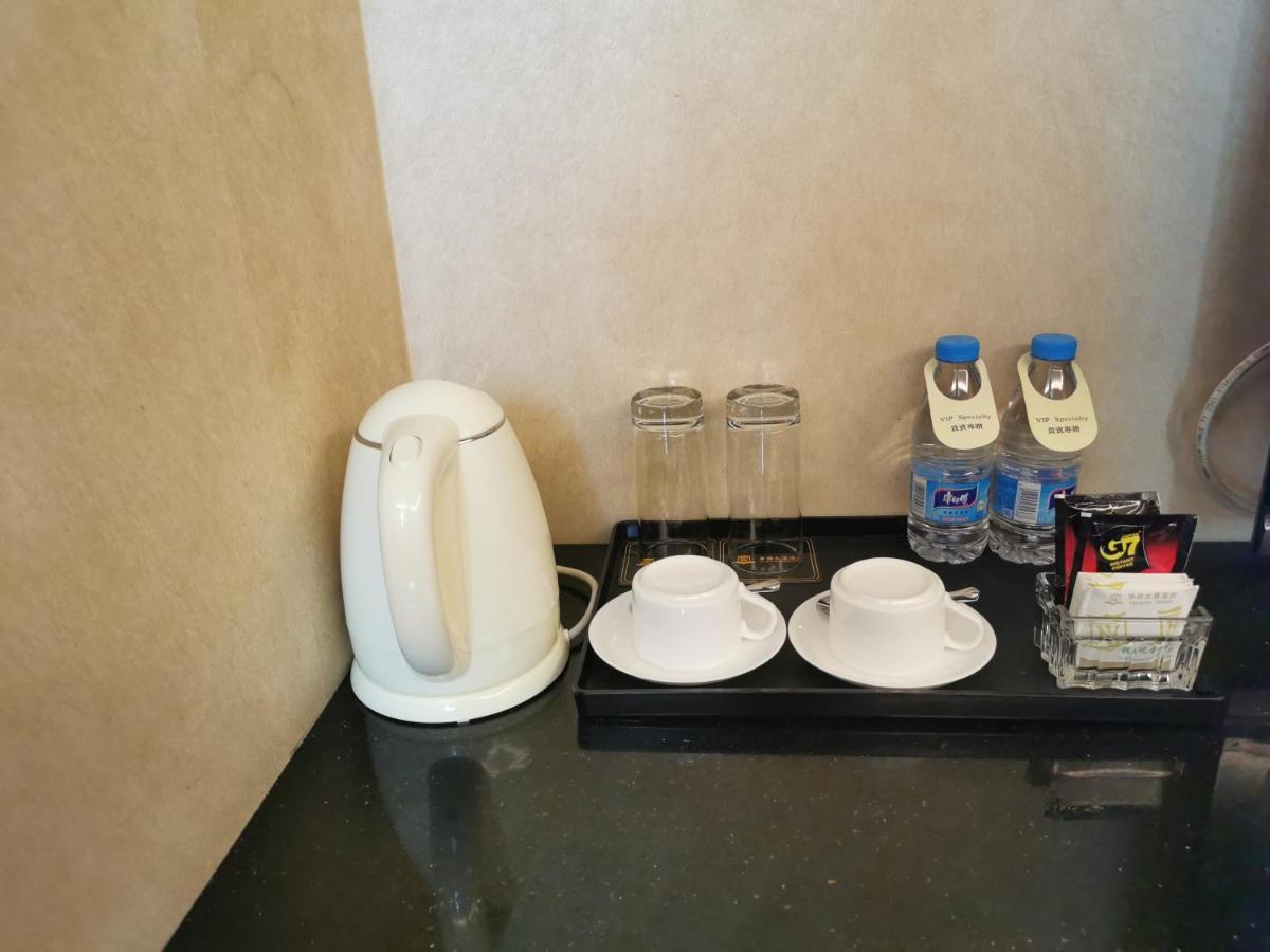 Hua Shi Hotel Guangzhou Exterior photo
