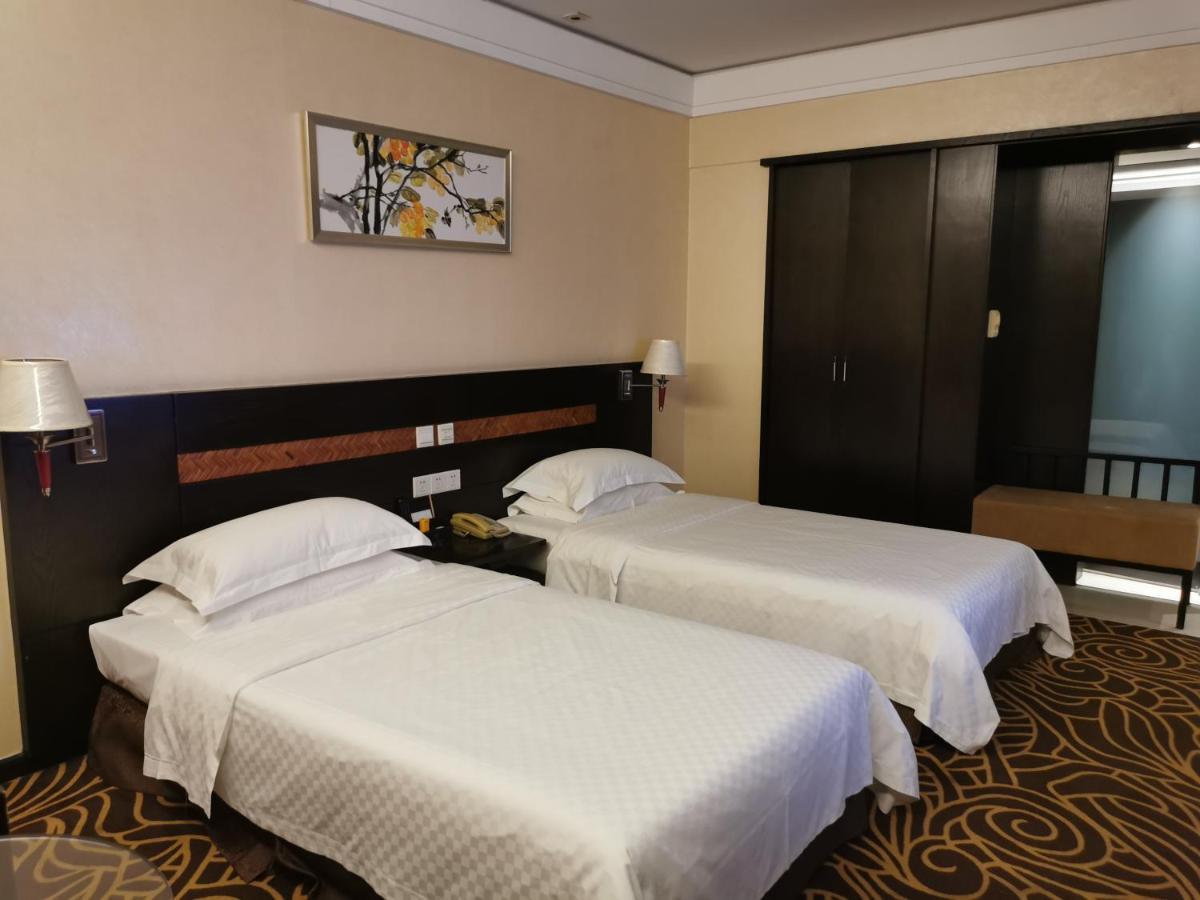 Hua Shi Hotel Guangzhou Exterior photo