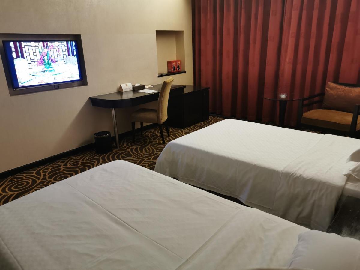 Hua Shi Hotel Guangzhou Exterior photo