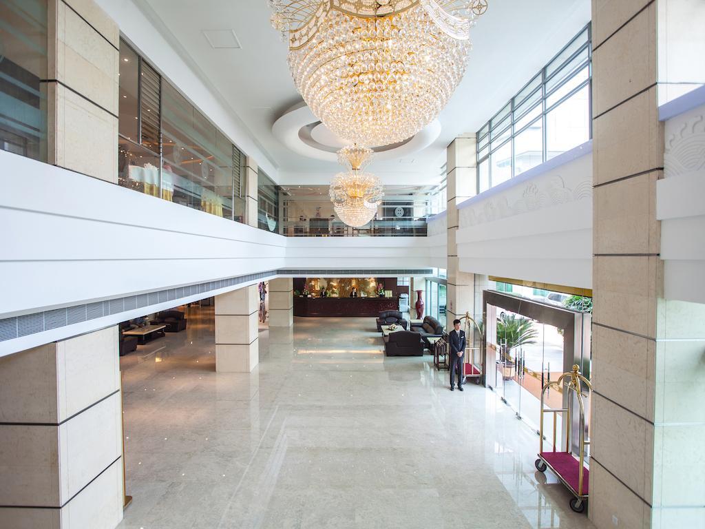 Hua Shi Hotel Guangzhou Exterior photo